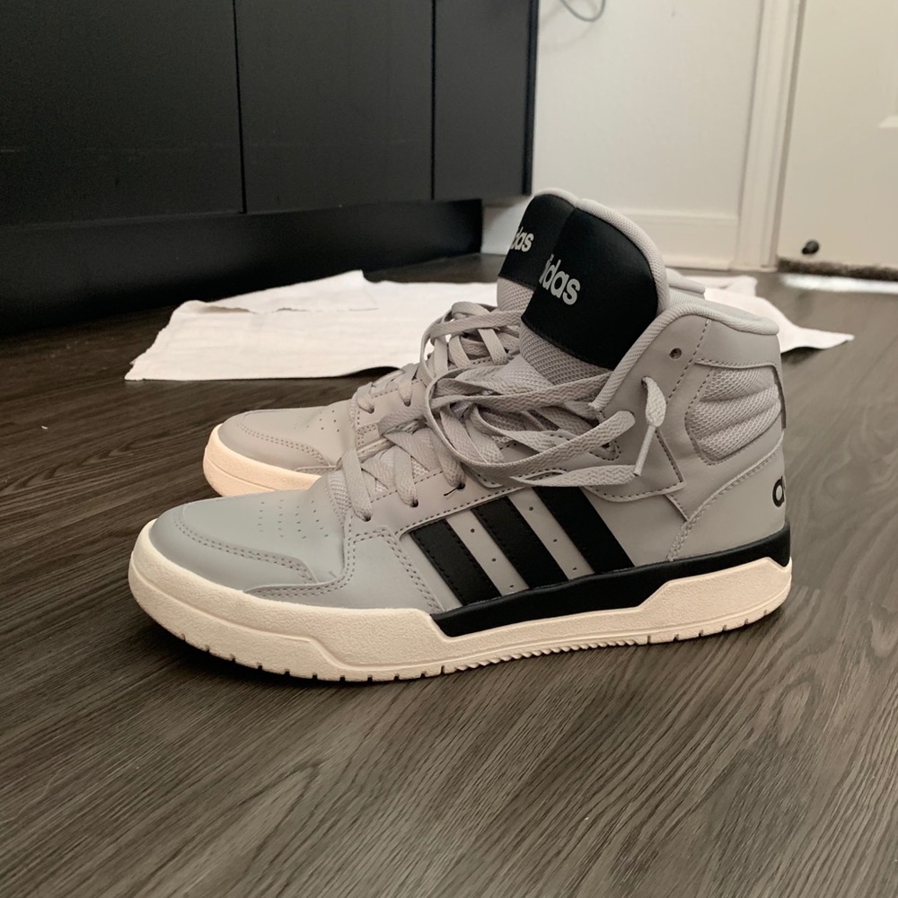 Adidas Entrap Mid Shoes